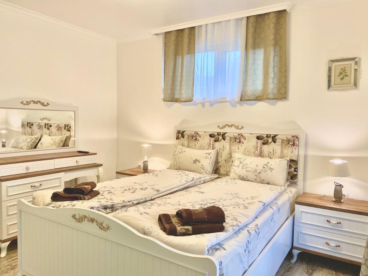 צ'רנומורץ Apartments In Complex Sunny Island Deluxe מראה חיצוני תמונה