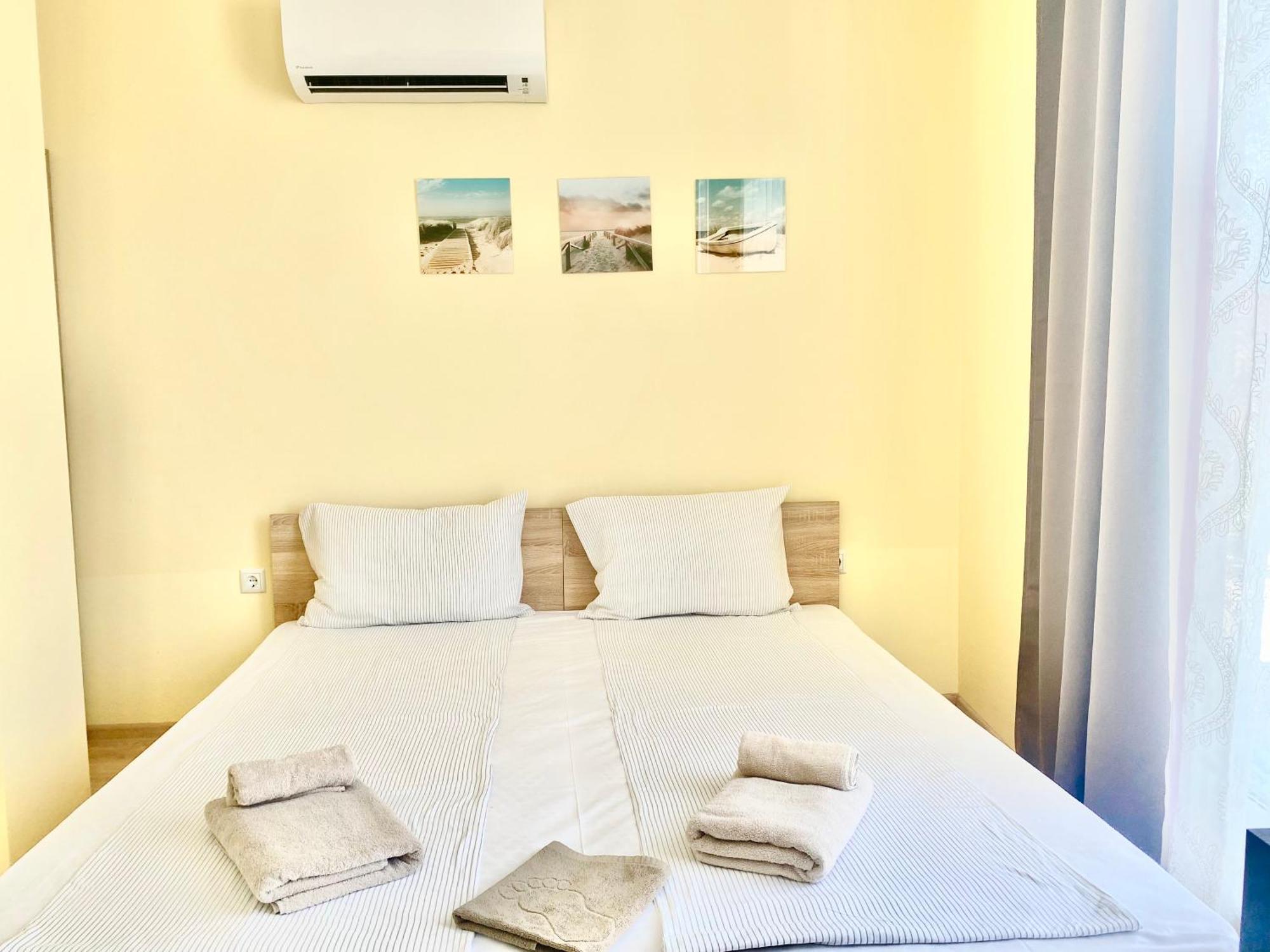 צ'רנומורץ Apartments In Complex Sunny Island Deluxe מראה חיצוני תמונה