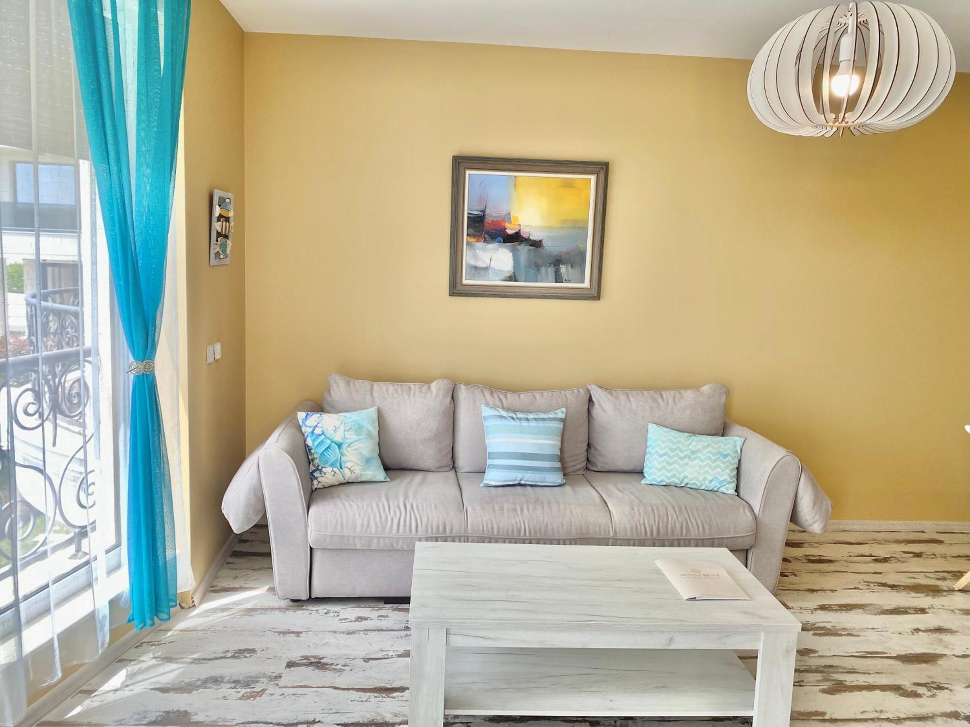 צ'רנומורץ Apartments In Complex Sunny Island Deluxe מראה חיצוני תמונה