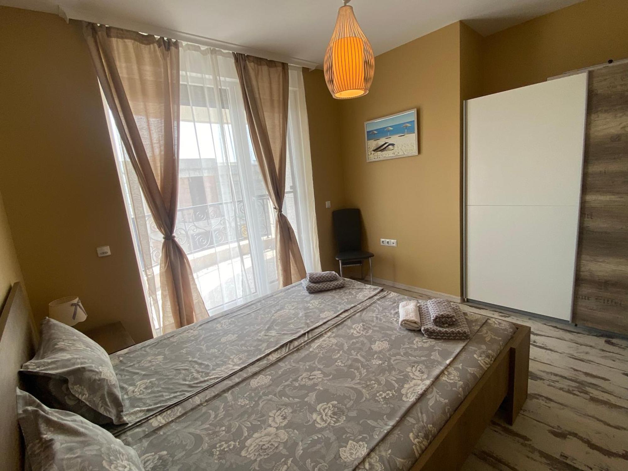 צ'רנומורץ Apartments In Complex Sunny Island Deluxe מראה חיצוני תמונה