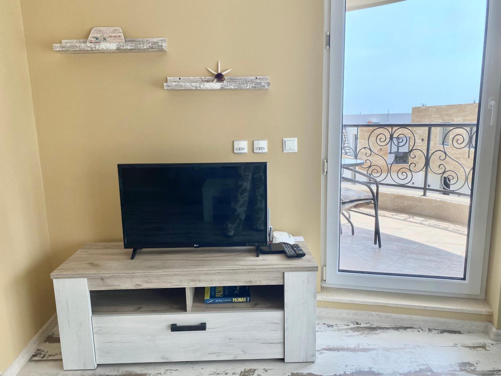 צ'רנומורץ Apartments In Complex Sunny Island Deluxe מראה חיצוני תמונה
